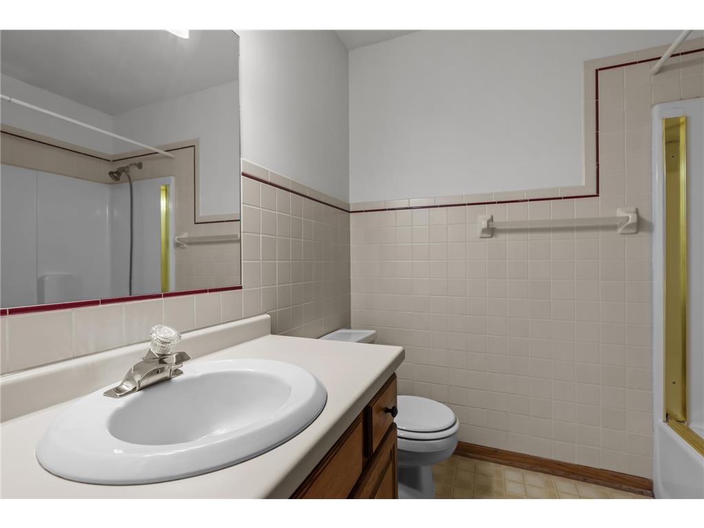 5200 W 135th Street Savage MN 55378 7113709 image17