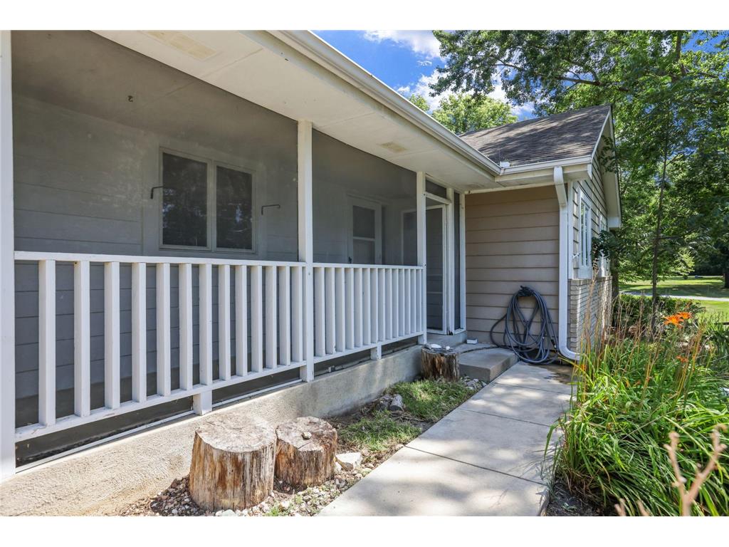 5200 W 135th Street Savage MN 55378 7113709 image3