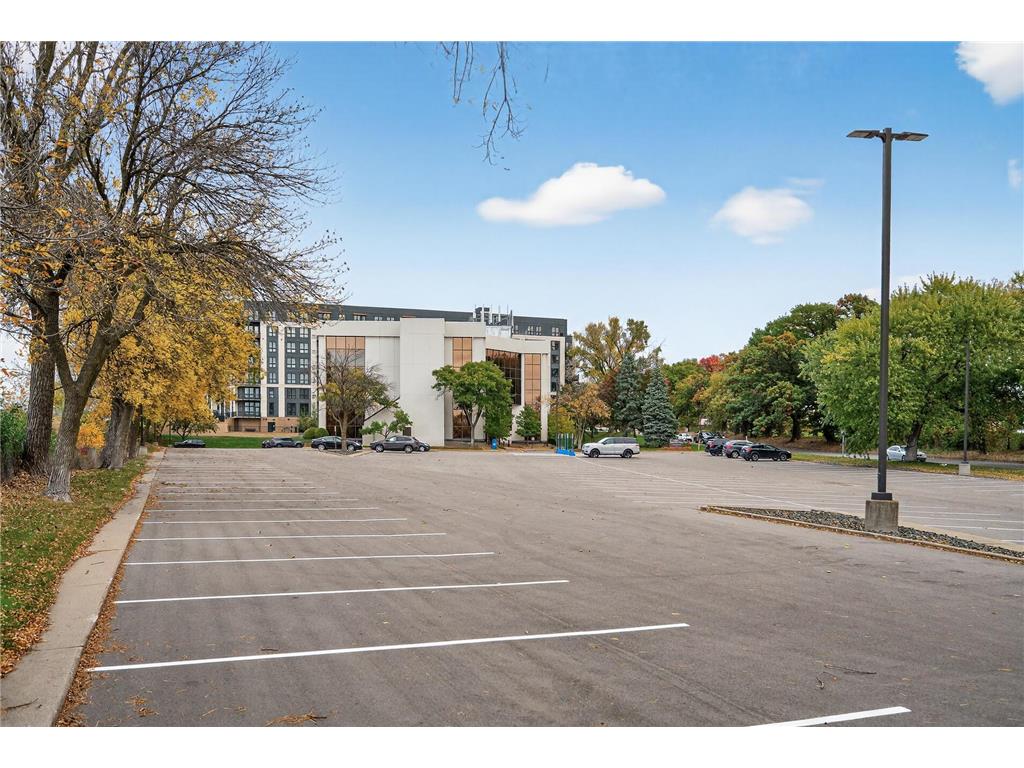 5200 Willson Road Edina MN 55424 6809964 image18