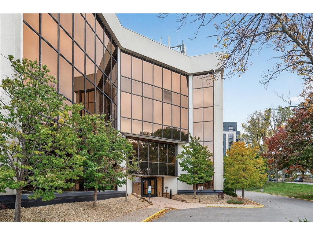 5200 Willson Road Edina MN 55424 6809964 image4