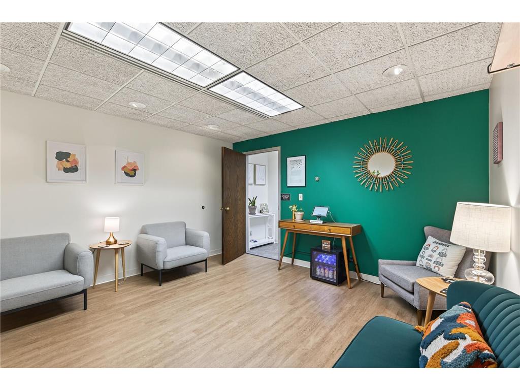 5200 Willson Road Edina MN 55424 6809964 image5