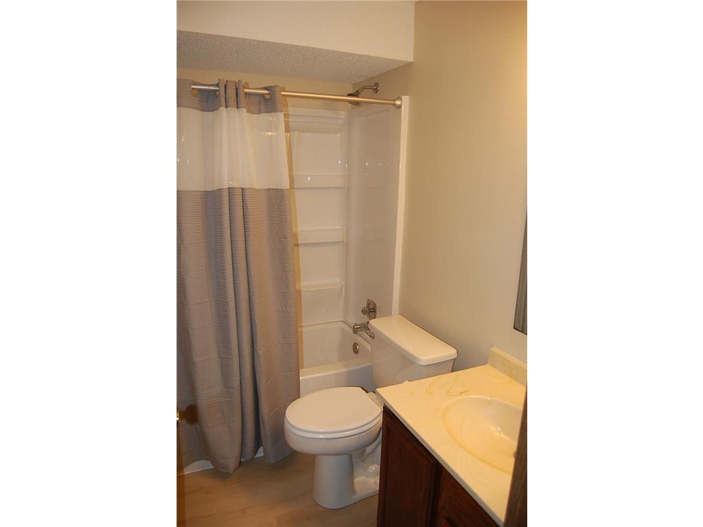 5201 Balmoral Lane Bloomington MN 55437 7066314 image15