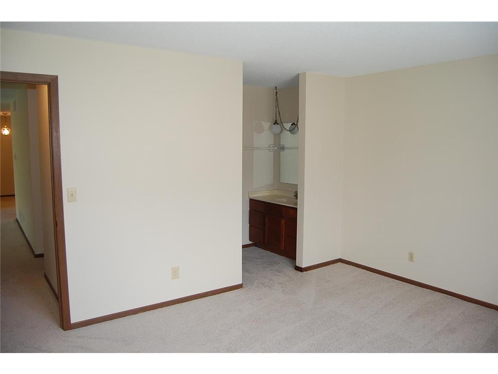 5201 Balmoral Lane Bloomington MN 55437 7066314 image9