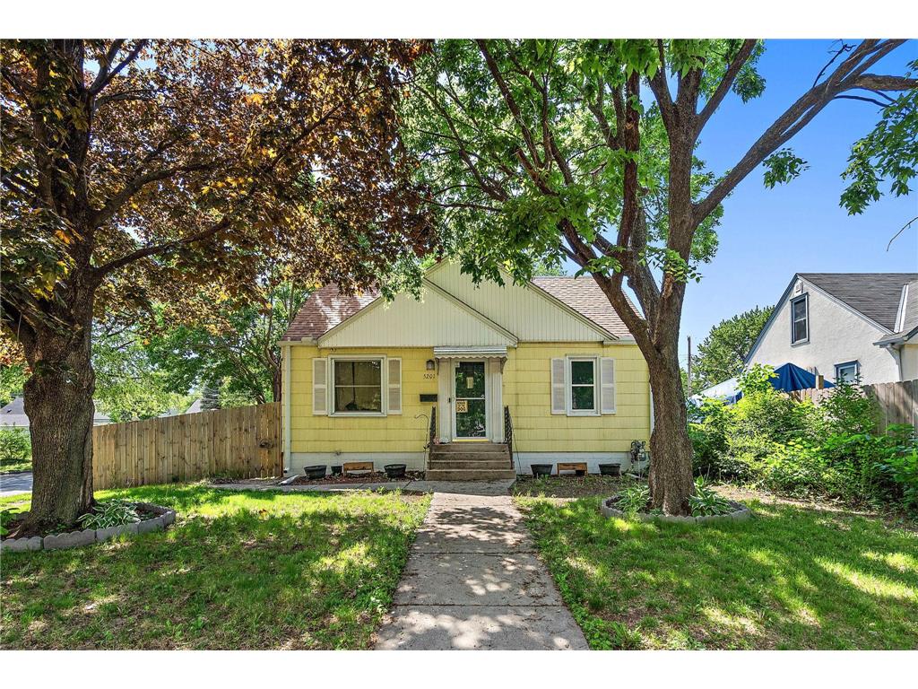 5201 Camden Avenue N Minneapolis MN 55430 7082597 image1