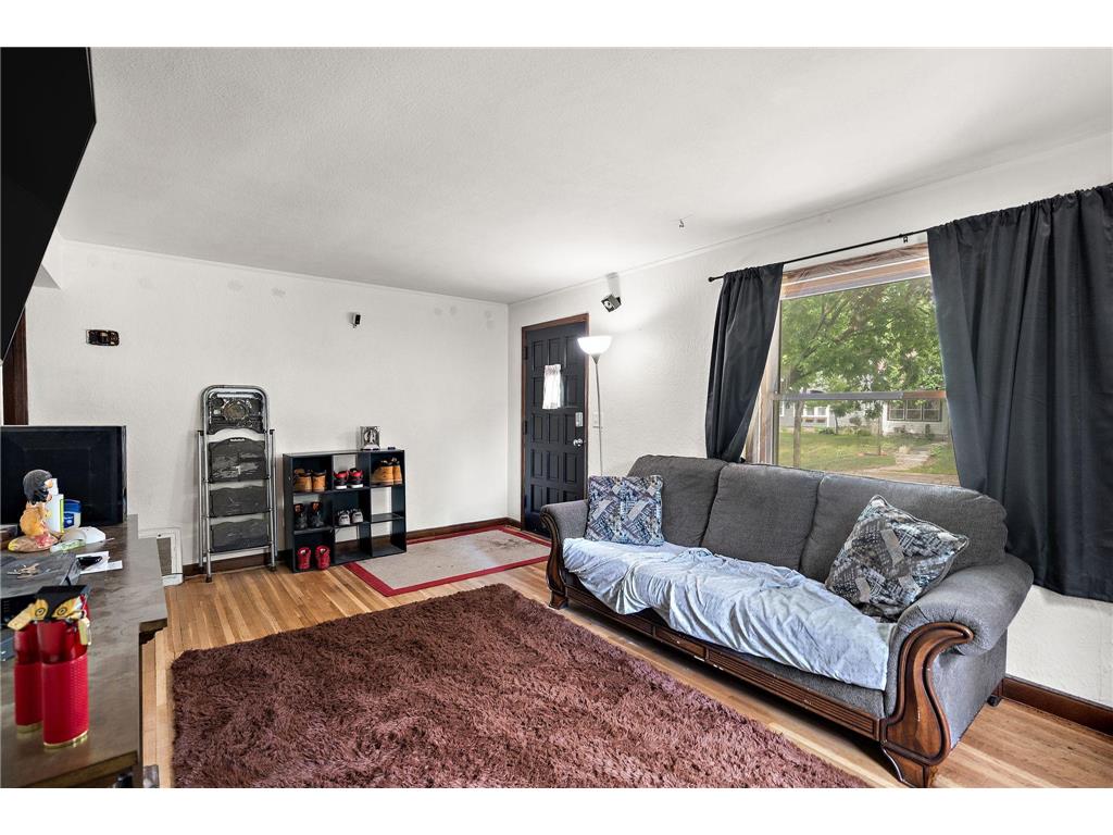 5201 Camden Avenue N Minneapolis MN 55430 7082597 image10