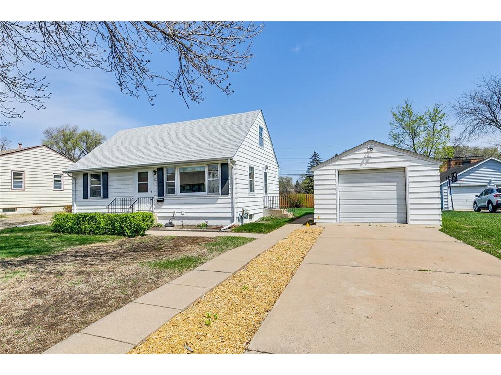 5201 Horizon Drive NE Fridley MN 55421 6641955 image1