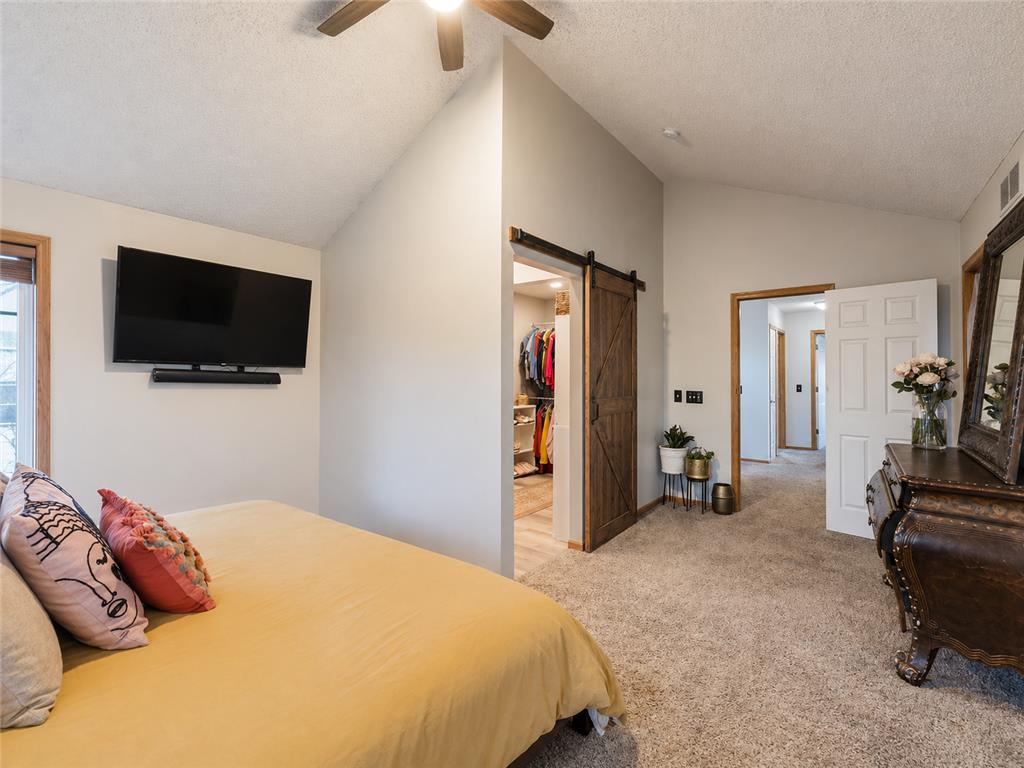 5201 Humboldt Avenue N Minneapolis MN 55430 7055355 image24