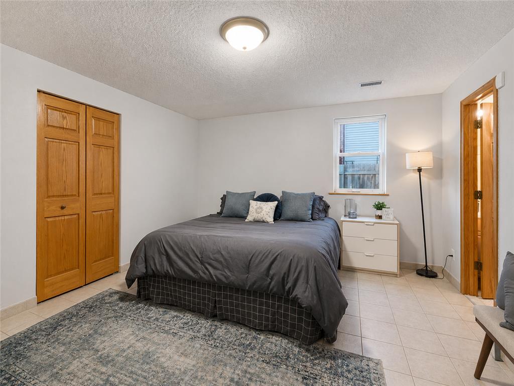 5201 Humboldt Avenue N Minneapolis MN 55430 7055355 image28