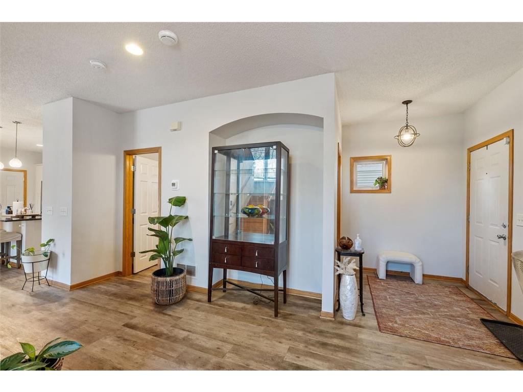 5201 Humboldt Avenue N Minneapolis MN 55430 7055355 image9