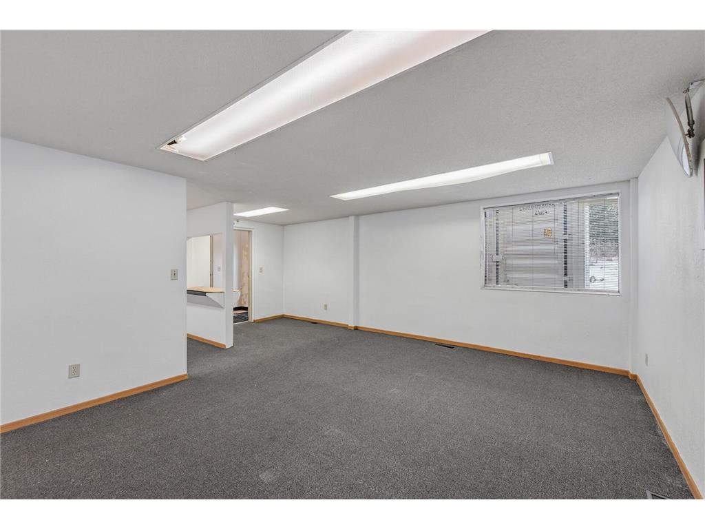 5201 Lakeland Avenue N Crystal MN 55429 7007891 image6