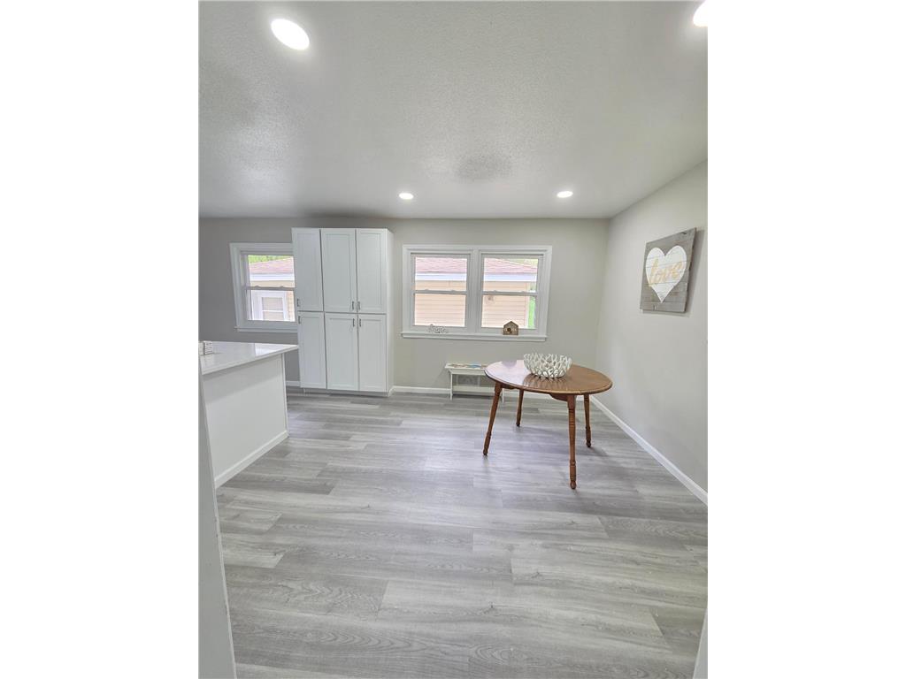5201 W 84th Street Bloomington MN 55437 7006706 image14