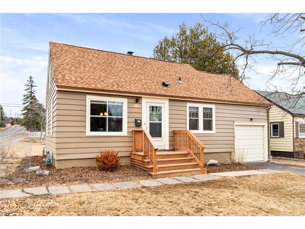 5201 Wyoming Street Duluth MN 55804 6692189 image1