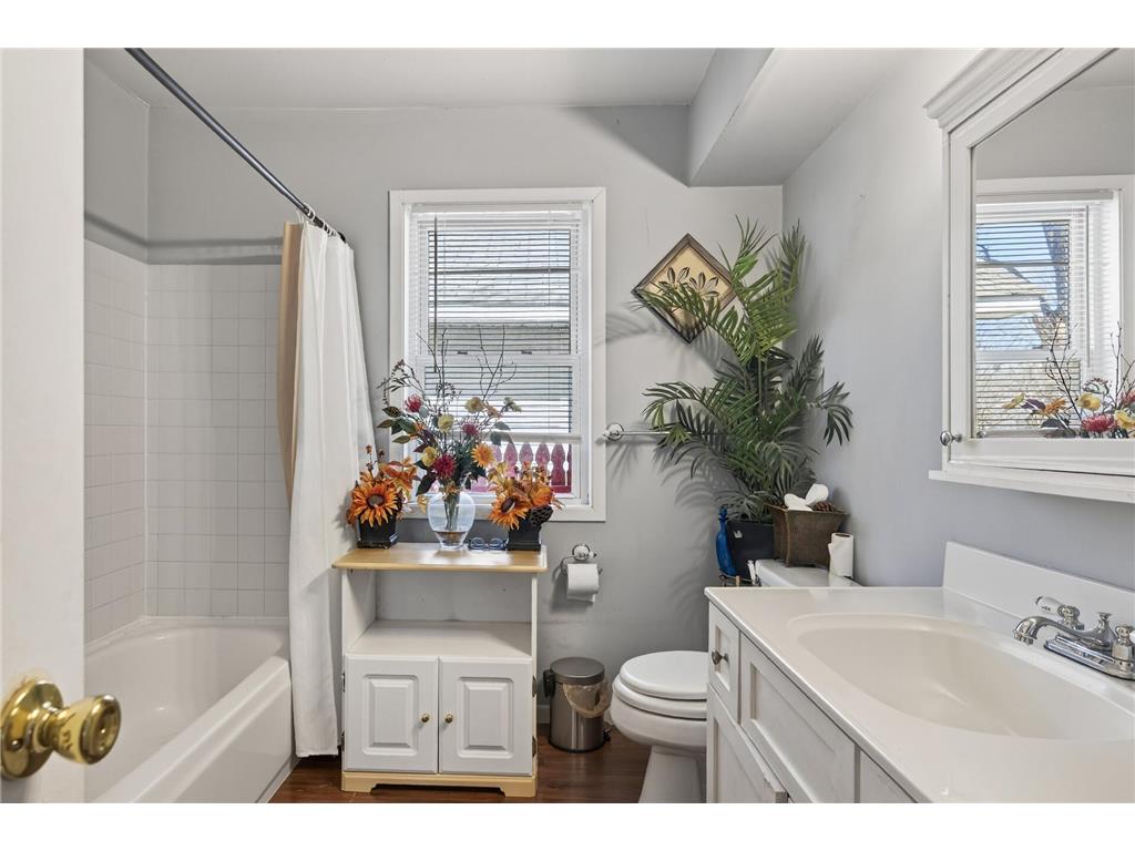 5203 Colfax Avenue N Minneapolis MN 55430 7047678 image12