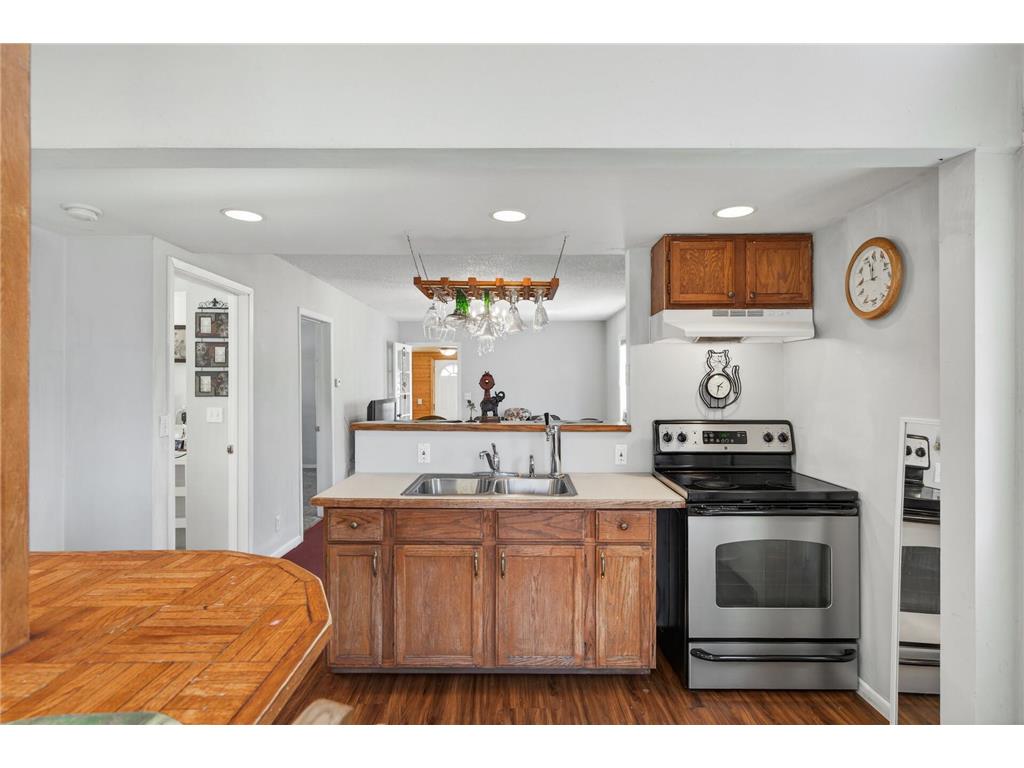 5203 Colfax Avenue N Minneapolis MN 55430 7047678 image19