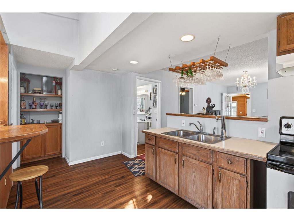 5203 Colfax Avenue N Minneapolis MN 55430 7047678 image20
