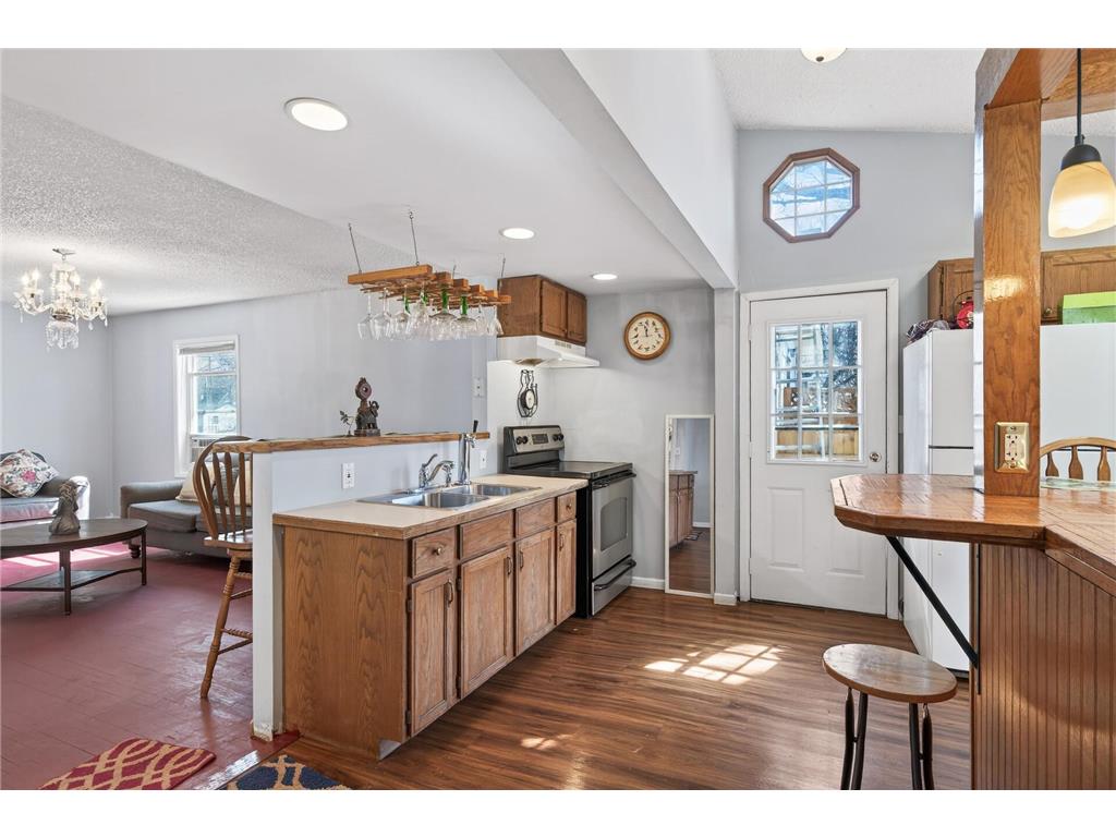 5203 Colfax Avenue N Minneapolis MN 55430 7047678 image21