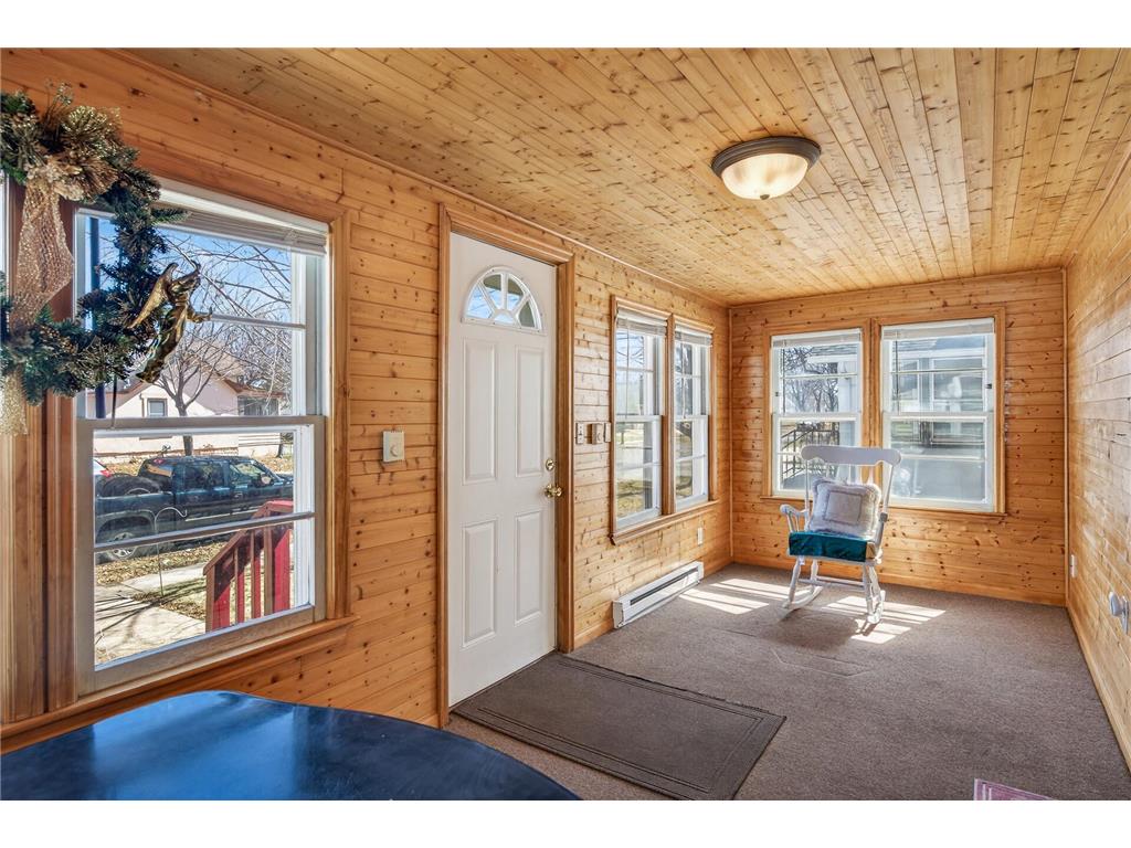 5203 Colfax Avenue N Minneapolis MN 55430 7047678 image3