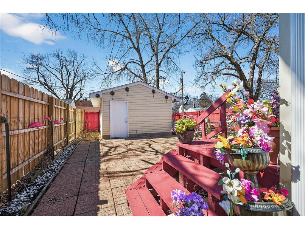 5203 Colfax Avenue N Minneapolis MN 55430 7047678 image7