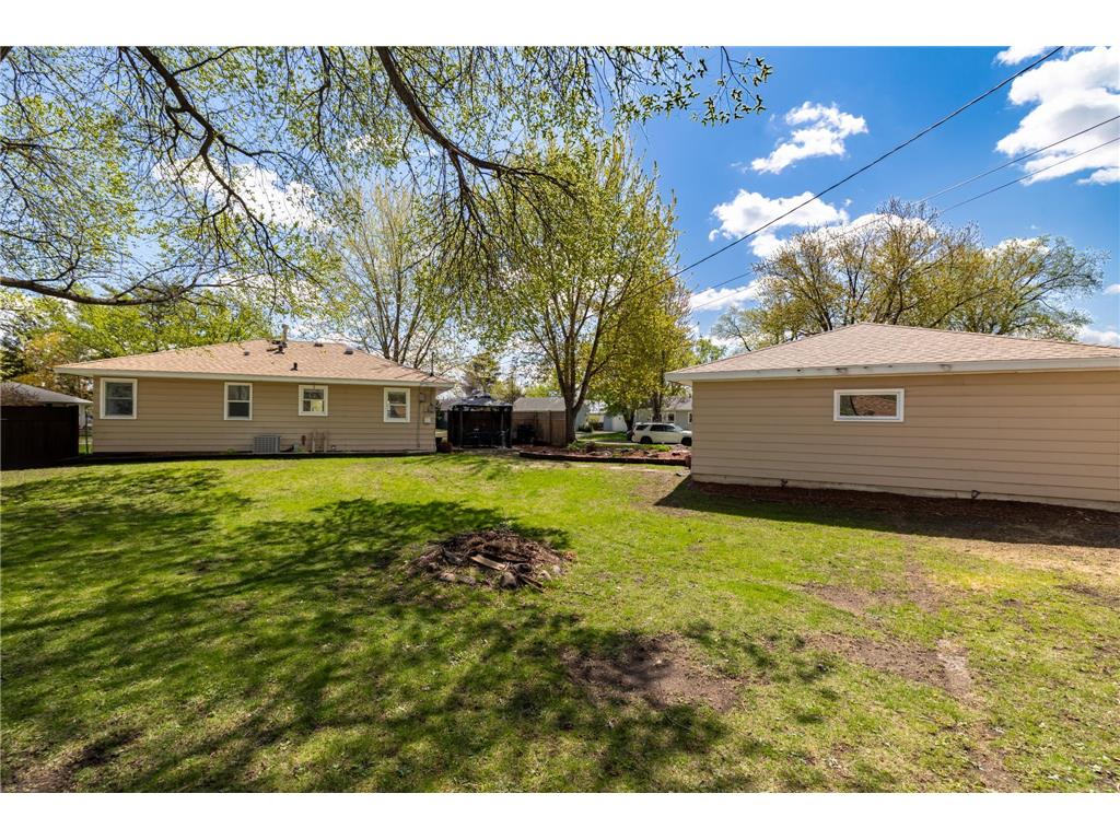 5205 Edgewood Avenue N Crystal MN 55428 7063661 image28