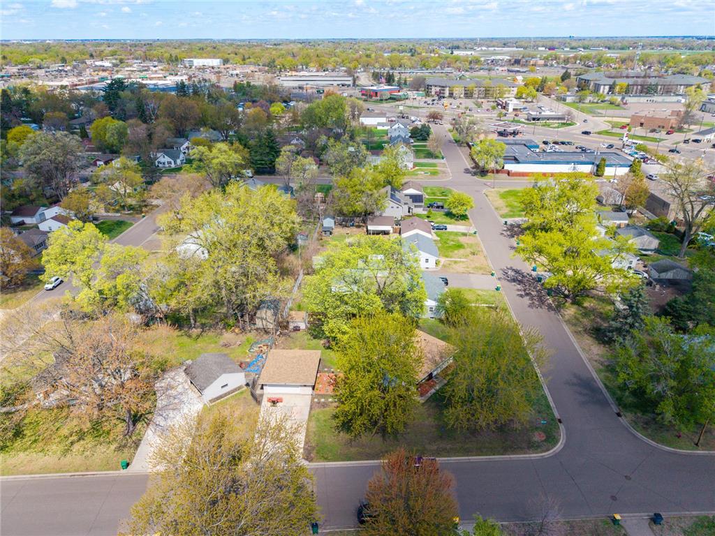 5205 Edgewood Avenue N Crystal MN 55428 7063661 image30
