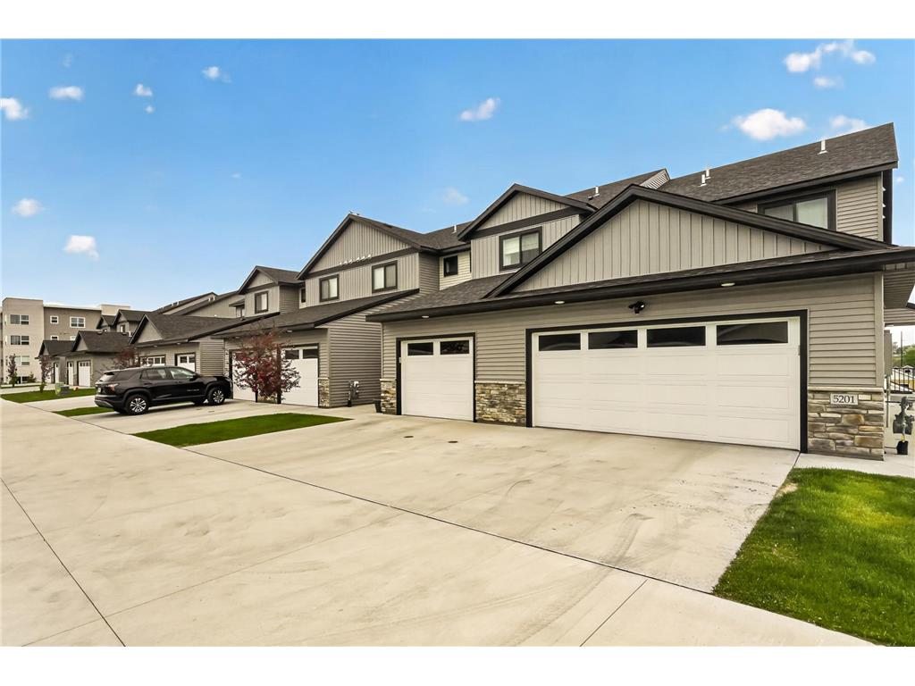 5205 Harvest Square Place NW Rochester MN 55901 7074765 image3