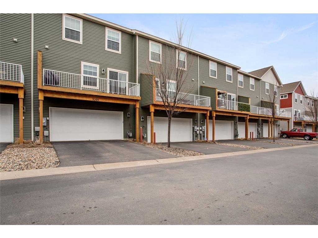 5205 Oak Grove Parkway N Brooklyn Park MN 55443 7047936 image15