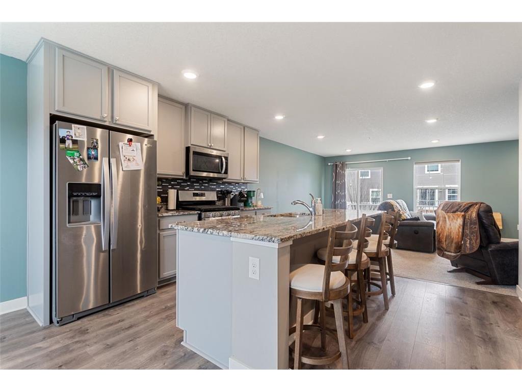 5205 Oak Grove Parkway N Brooklyn Park MN 55443 7047936 image4
