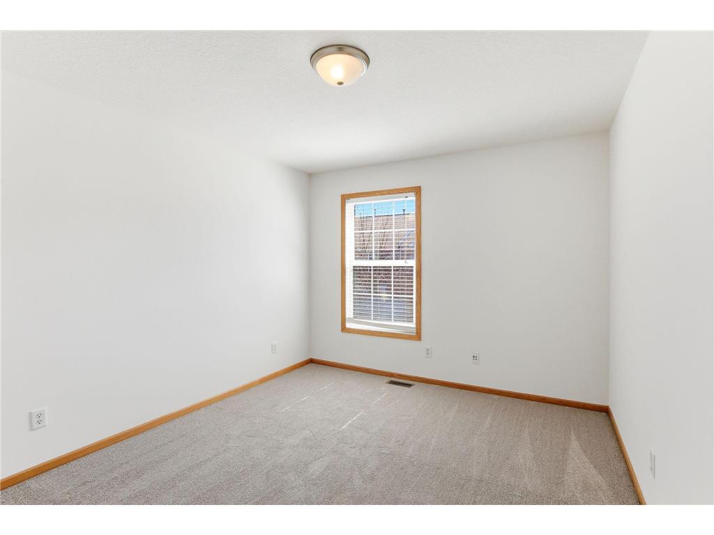 5206 Scott Trail Robbinsdale MN 55422 7053941 image21