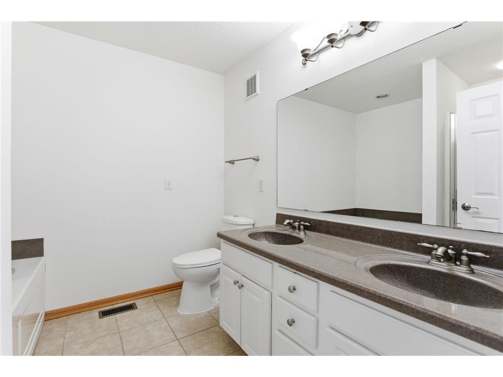 5206 Scott Trail Robbinsdale MN 55422 7053941 image29