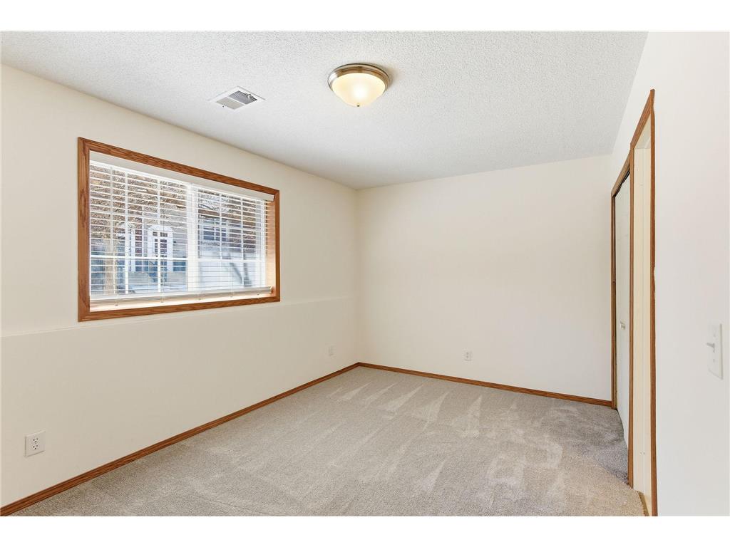 5206 Scott Trail Robbinsdale MN 55422 7053941 image32
