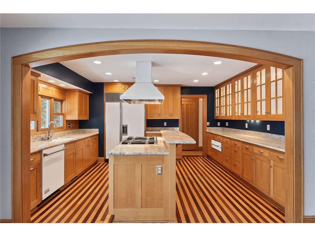 5207 Doncaster Way Edina MN 55436 7039090 image2