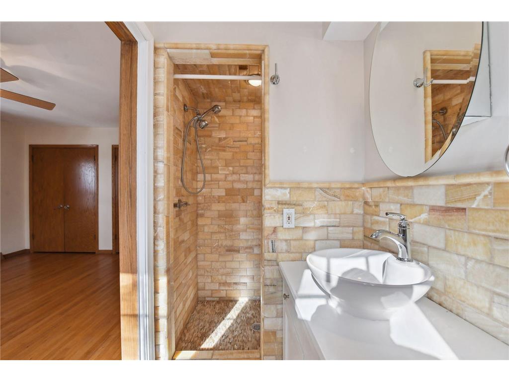 5207 Doncaster Way Edina MN 55436 7039090 image31