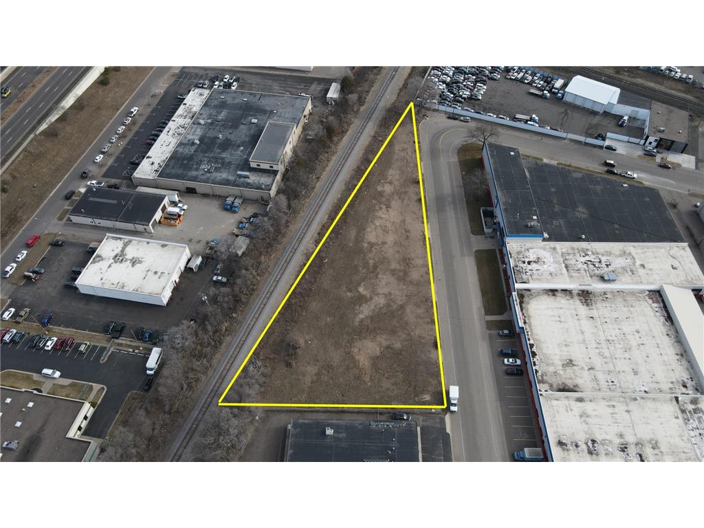 5208 Hanson Court N, Crystal, MN, 55429 MLS 6504208 Edina Realty