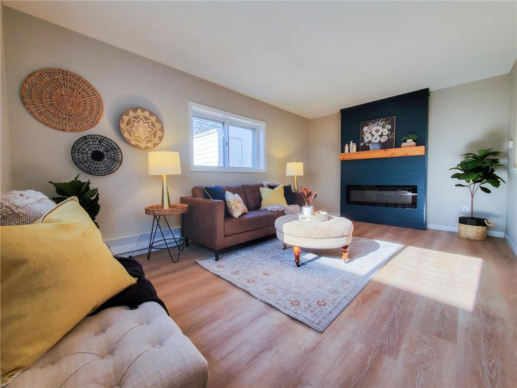 5209 52nd Avenue N Crystal MN 55429 6366591 image1