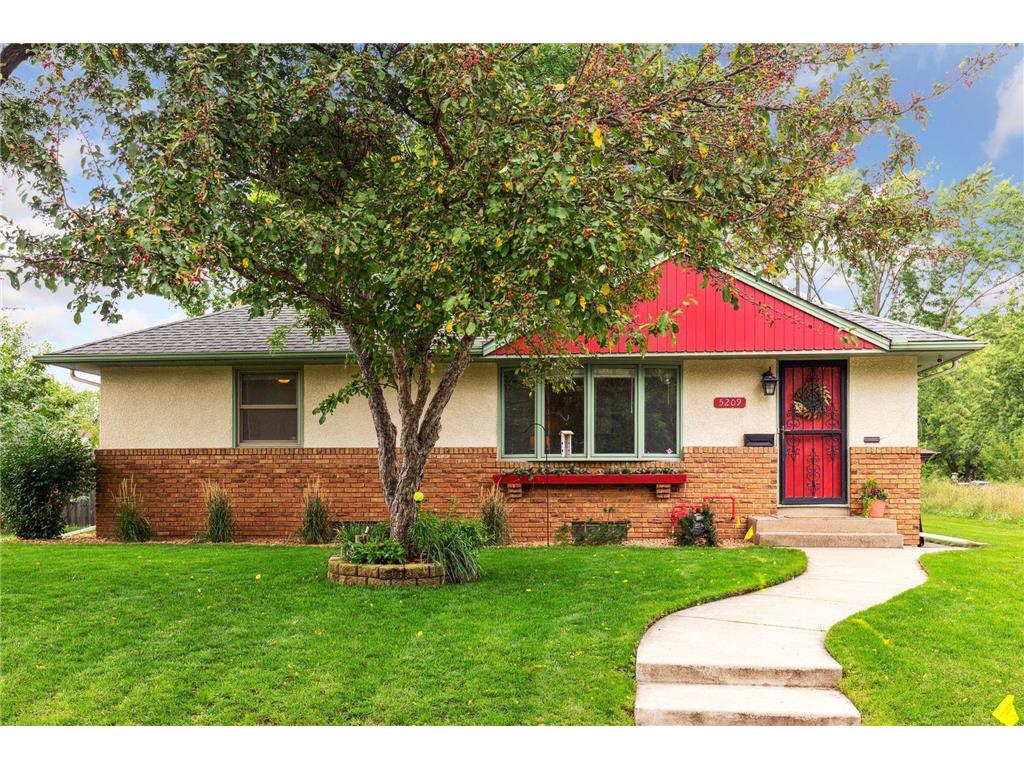 5209 Russell Avenue N, Minneapolis, MN 55430 MLS 6251158 Edina Realty