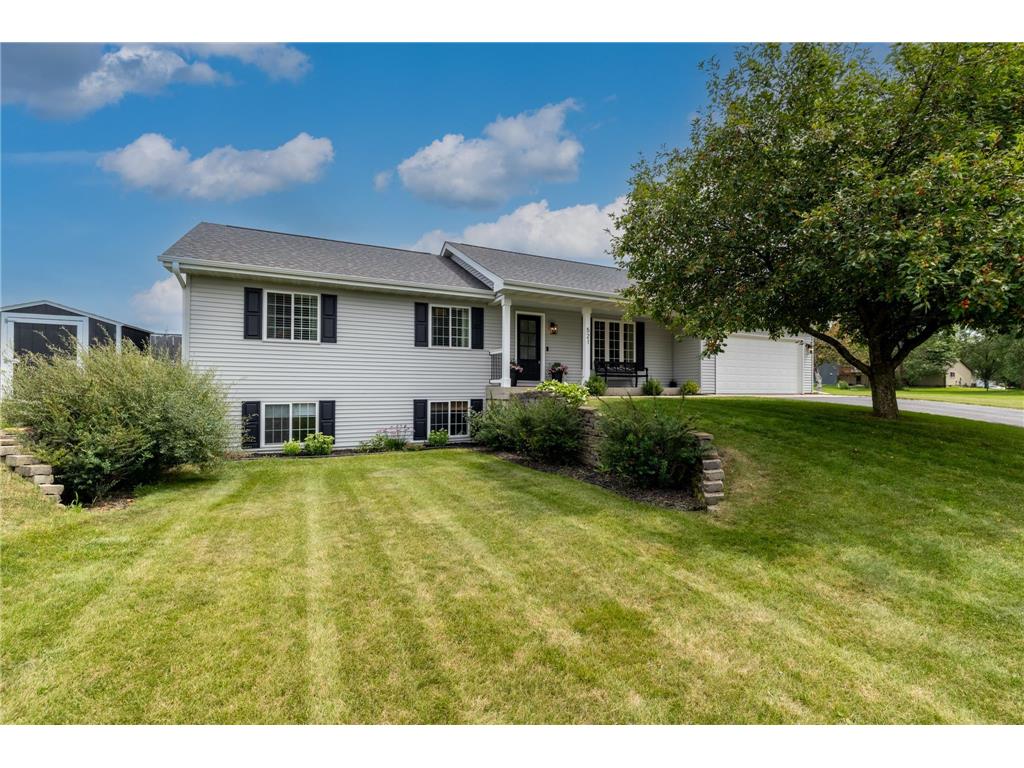 521 15th Avenue Baldwin WI 54002 6767472 image1