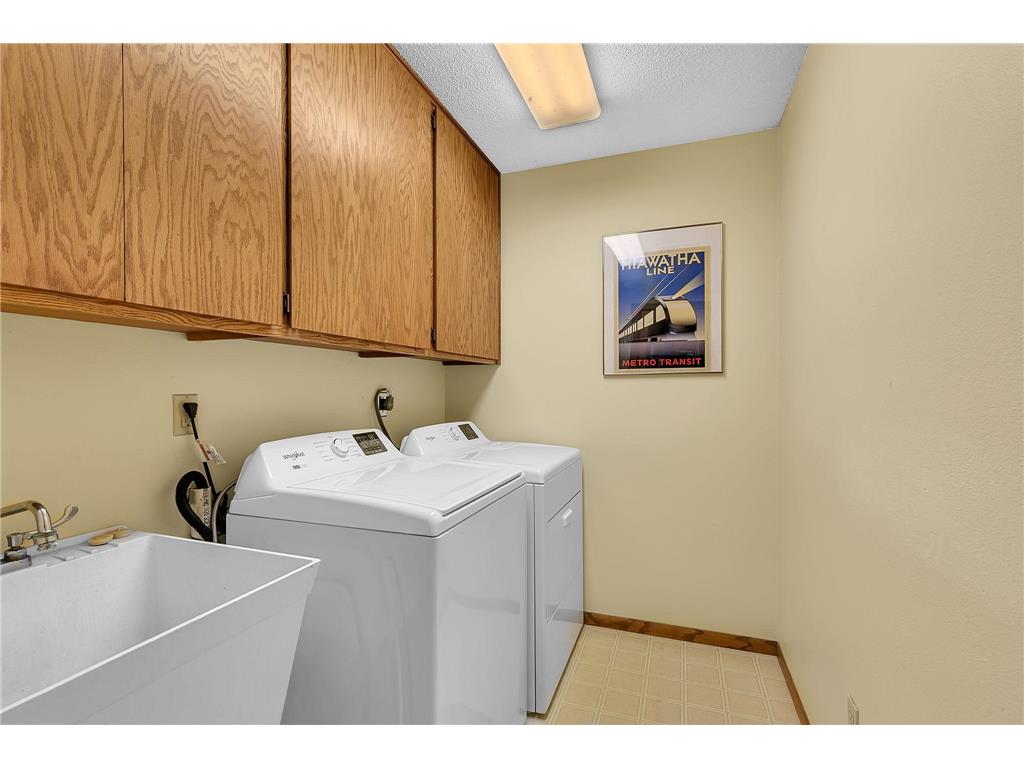 521 2 1/2 Street N Sartell MN 56377 7057877 image7