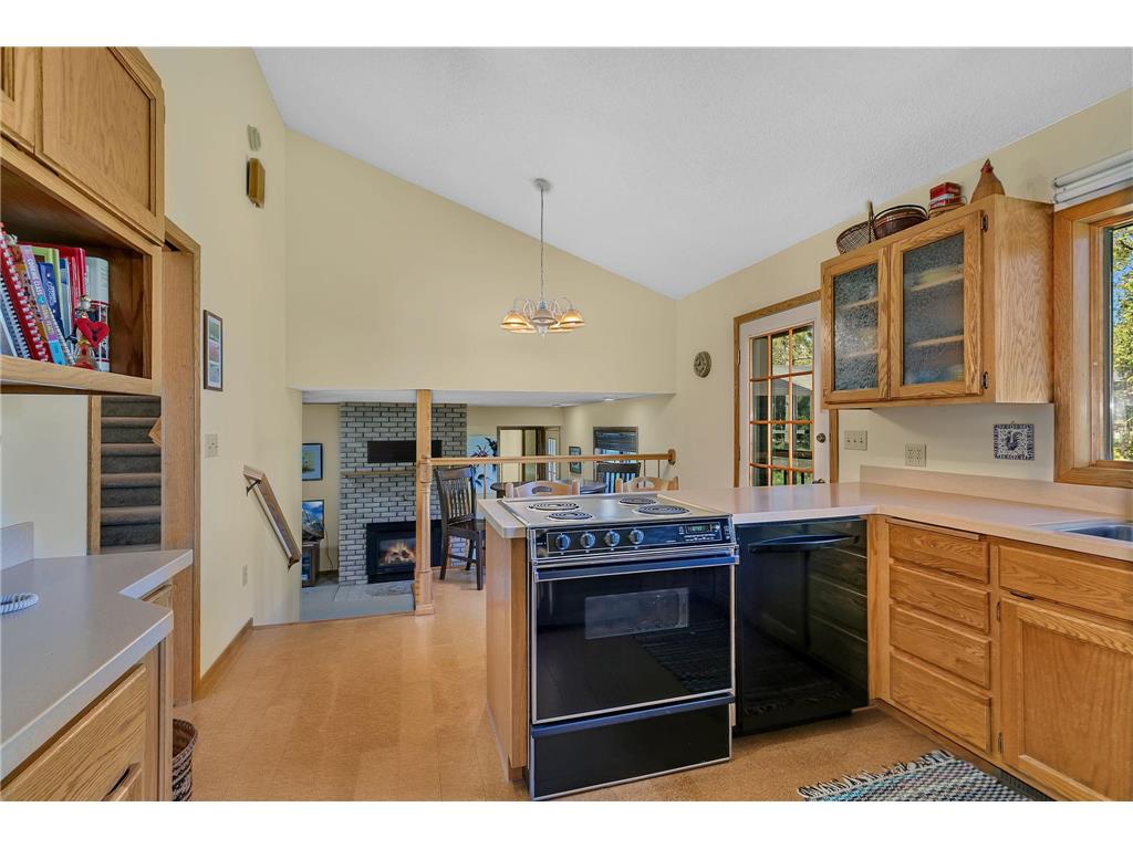 521 2 1/2 Street N Sartell MN 56377 7057877 image9