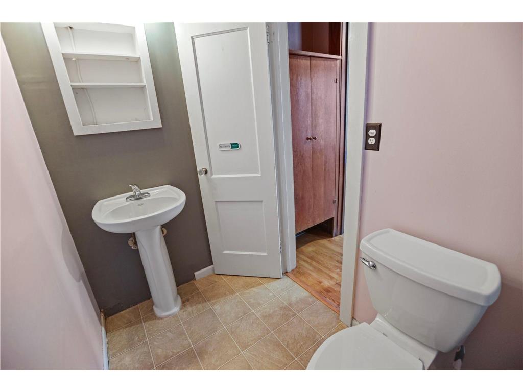 521 2nd Street NW Faribault MN 55021 6781328 image10