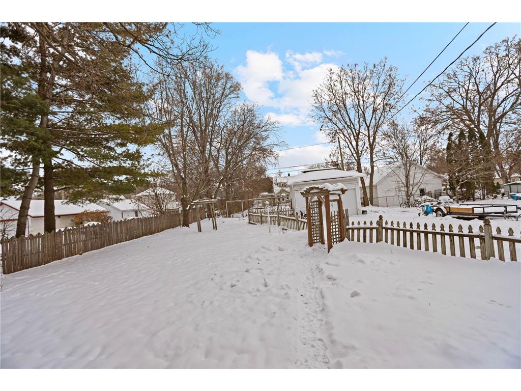 521 2nd Street NW Faribault MN 55021 6781328 image35