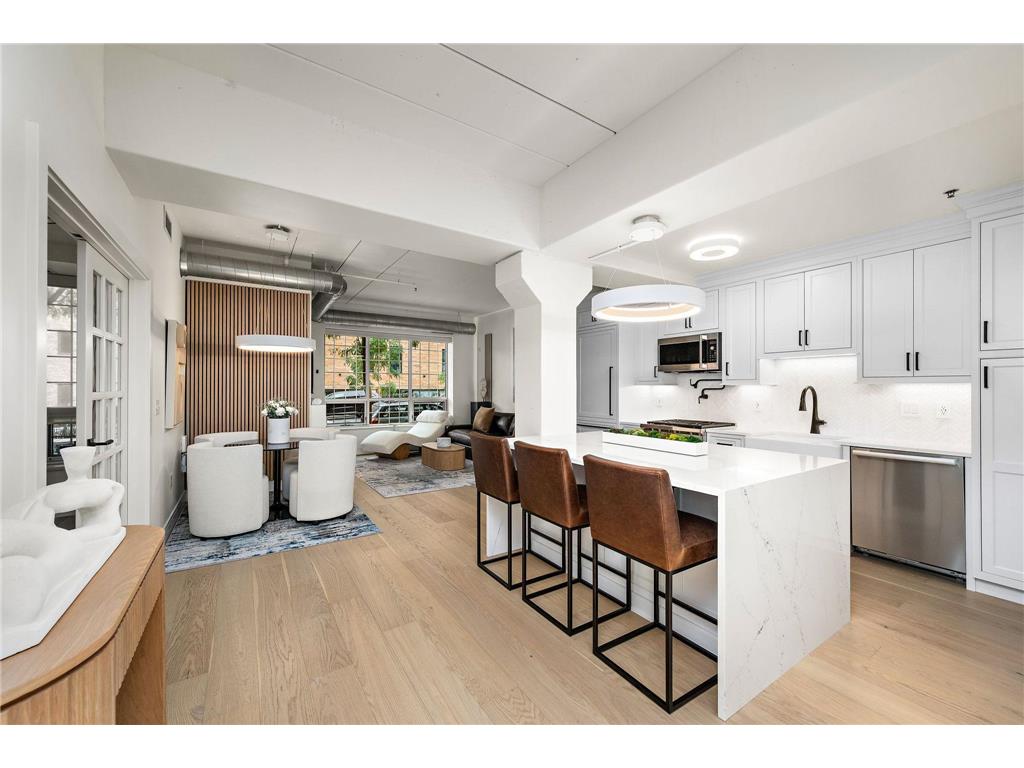 521 2nd Street SE #102 Minneapolis MN 55414 6805270 image1