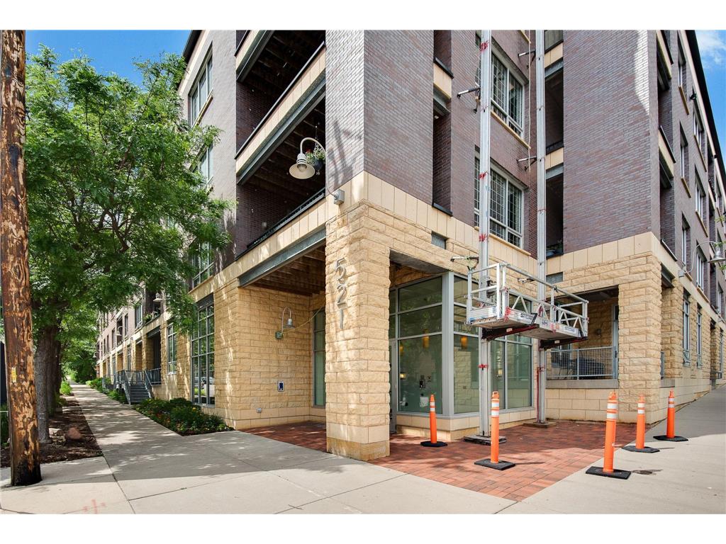 521 2nd Street SE #202 Minneapolis MN 55414 6608852 image1
