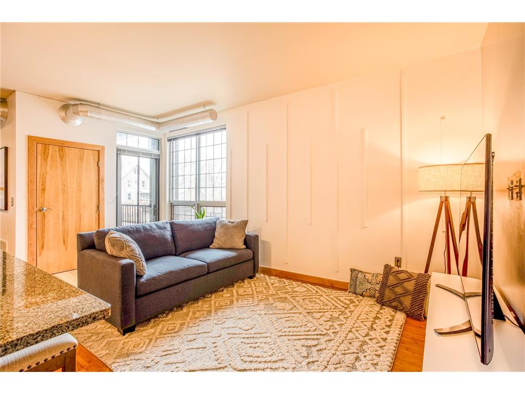 521 2nd Street SE #307 Minneapolis MN 55414 7030099 image9