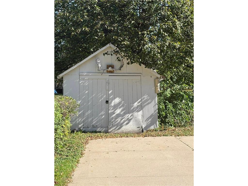 521 6th Street SW Waseca MN 56093 6803105 image3