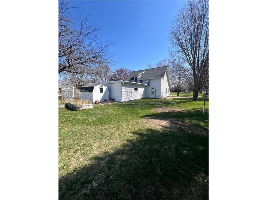 521 9th Avenue Madison MN 56256 7060386 image4