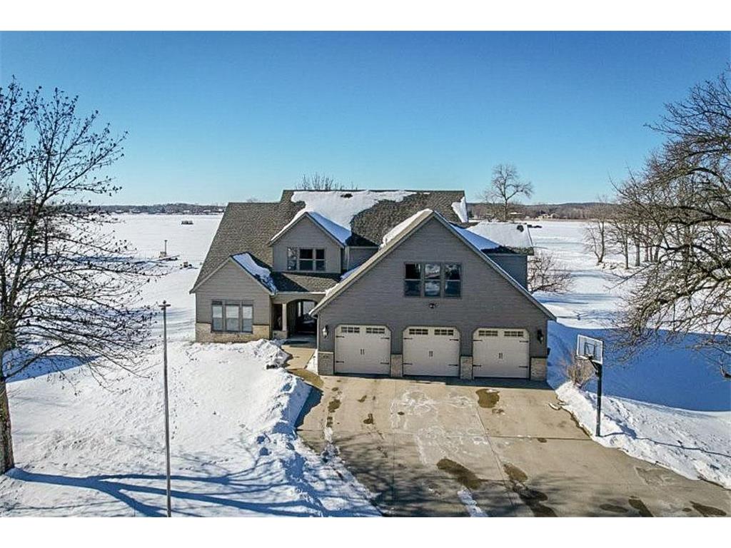 521 Chinook Avenue SW Avon MN 56310 - Middle Spunk 6675201 image1