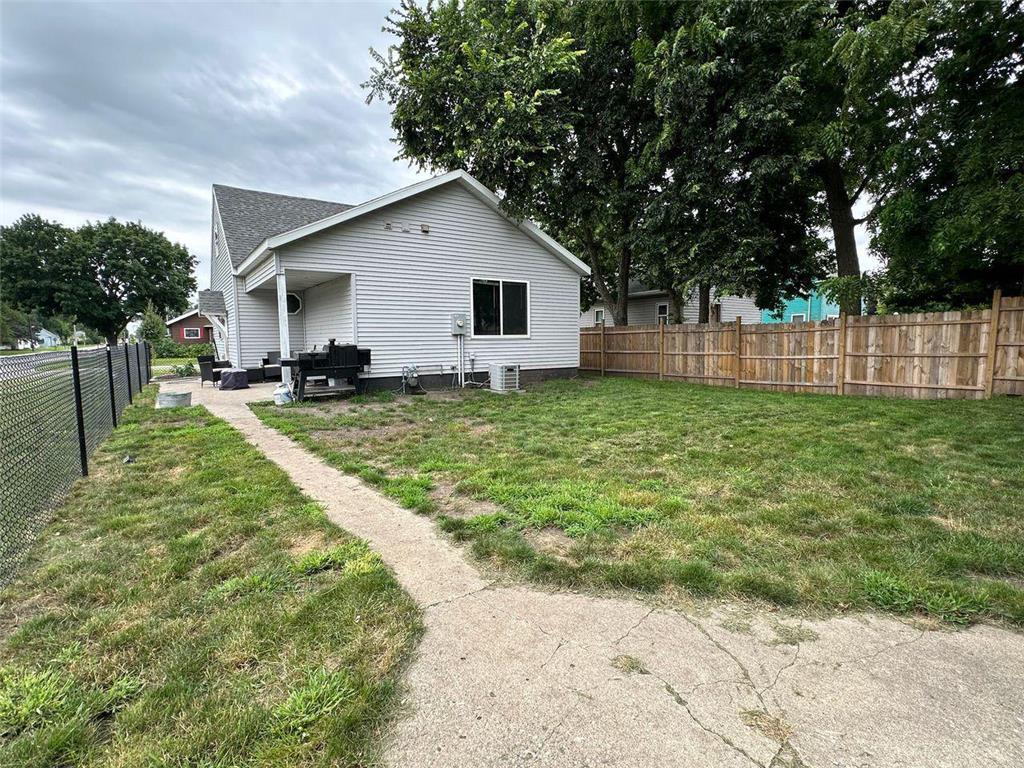 521 E 5th Street Redwood Falls MN 56283 7080227 image27