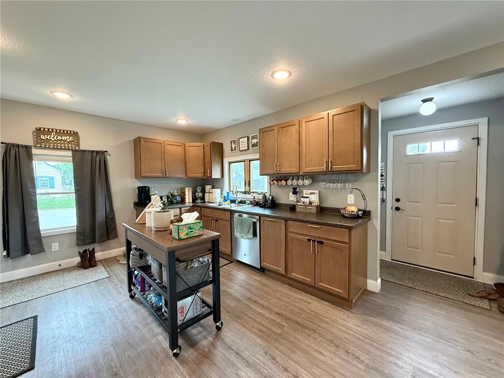521 E 5th Street Redwood Falls MN 56283 7080227 image6