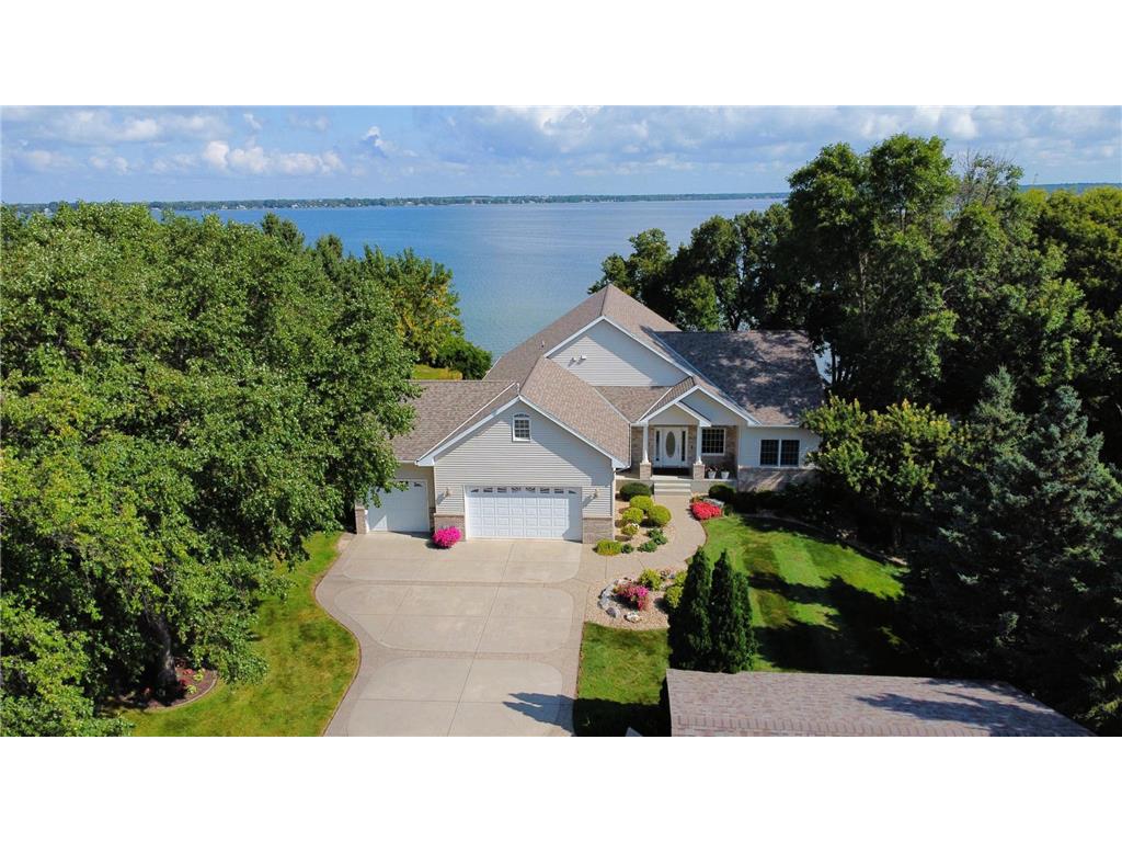 521 E Summit Street Battle Lake MN 56515 - West Battle 7038626 image2