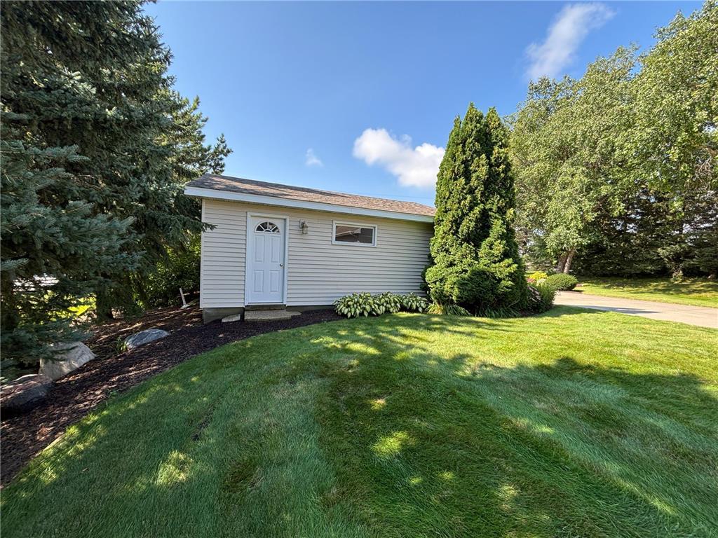 521 E Summit Street Battle Lake MN 56515 - West Battle 7038626 image50